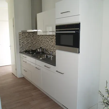 Holiday home Modern Only 12 Km From Elburg Nunspeet